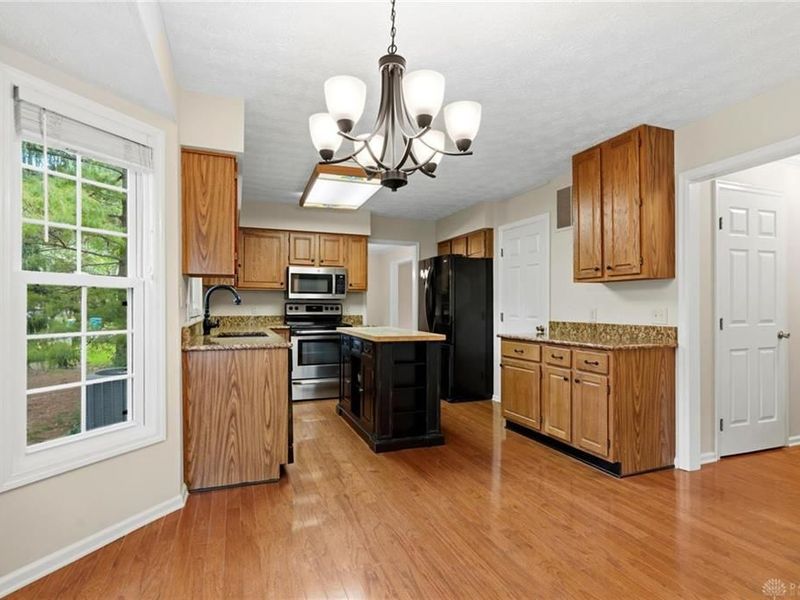 737 Wayfield Court, Beavercreek, OH 45430 Photo 23