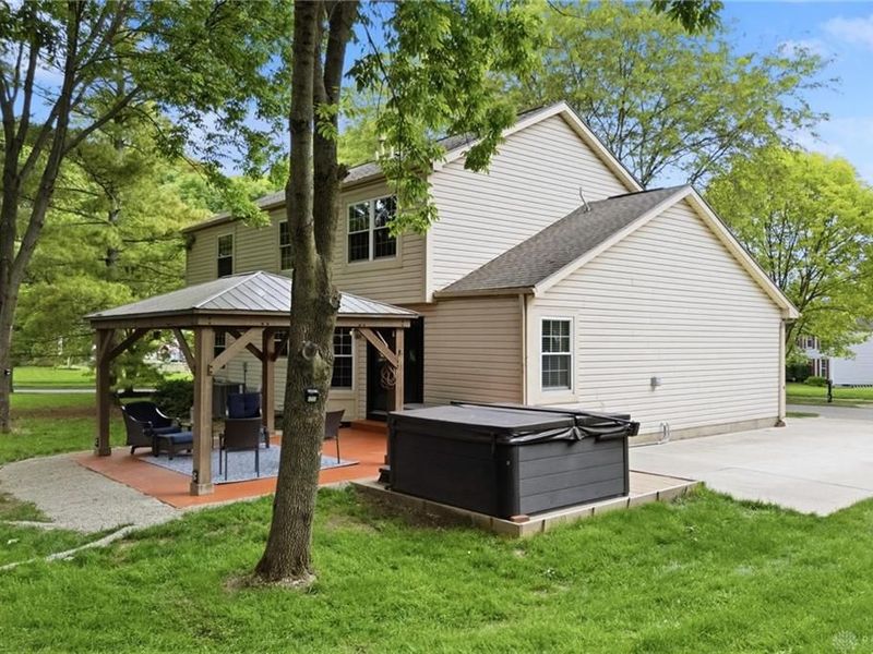 737 Wayfield Court, Beavercreek, OH 45430 Photo 5