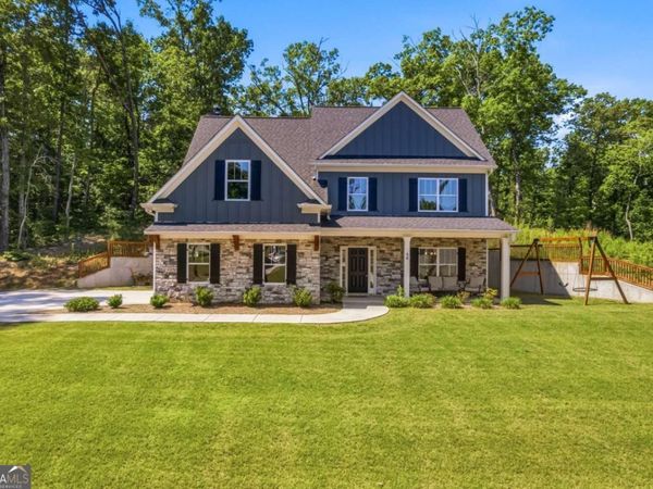 60 NE Grand Georgian Ct, Ne, Cartersville, GA 30121