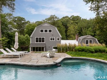 176 Apple , Roxbury, CT 06783