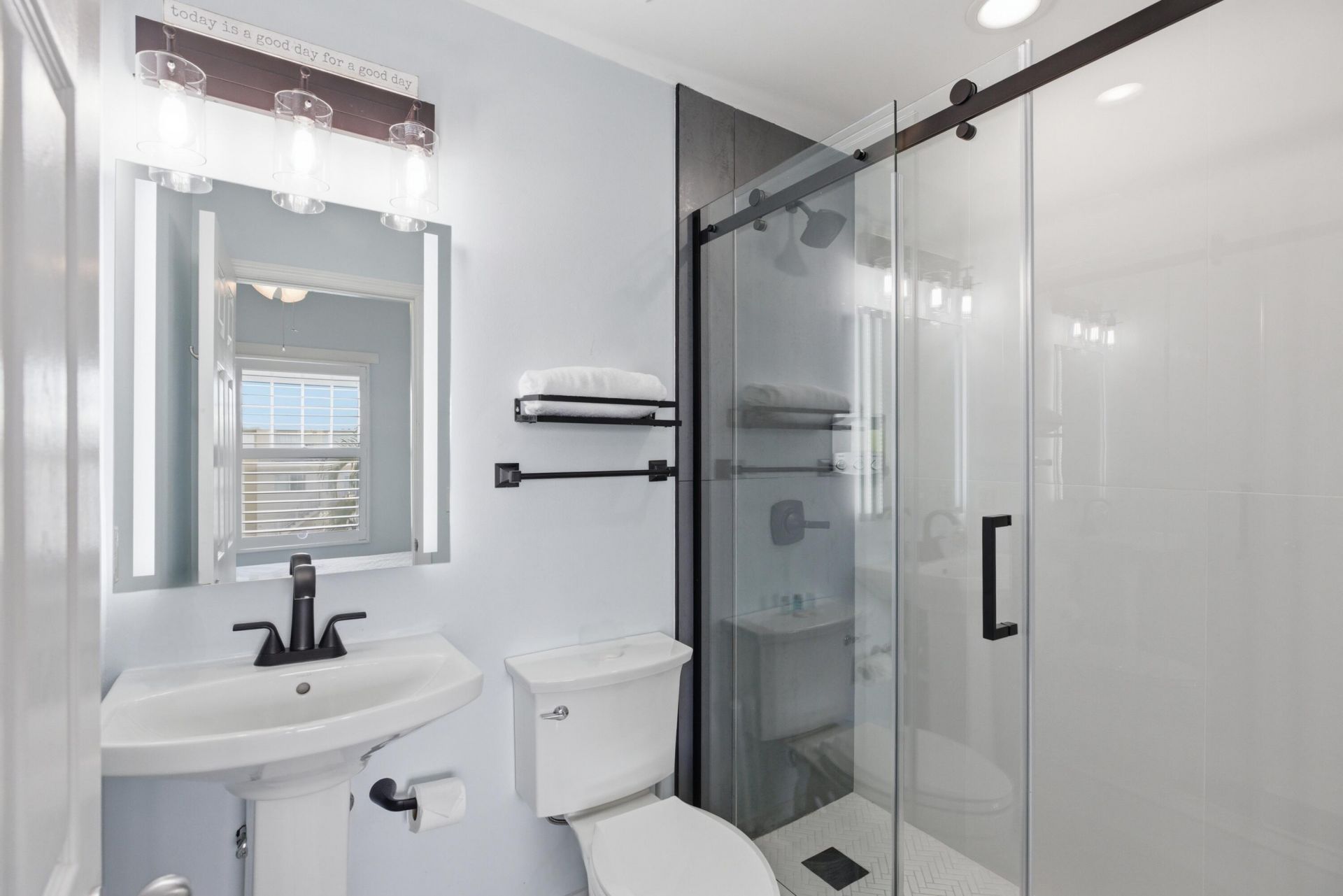 7006 Harbor Village Drive, Duck Key, FL 33050 Photo