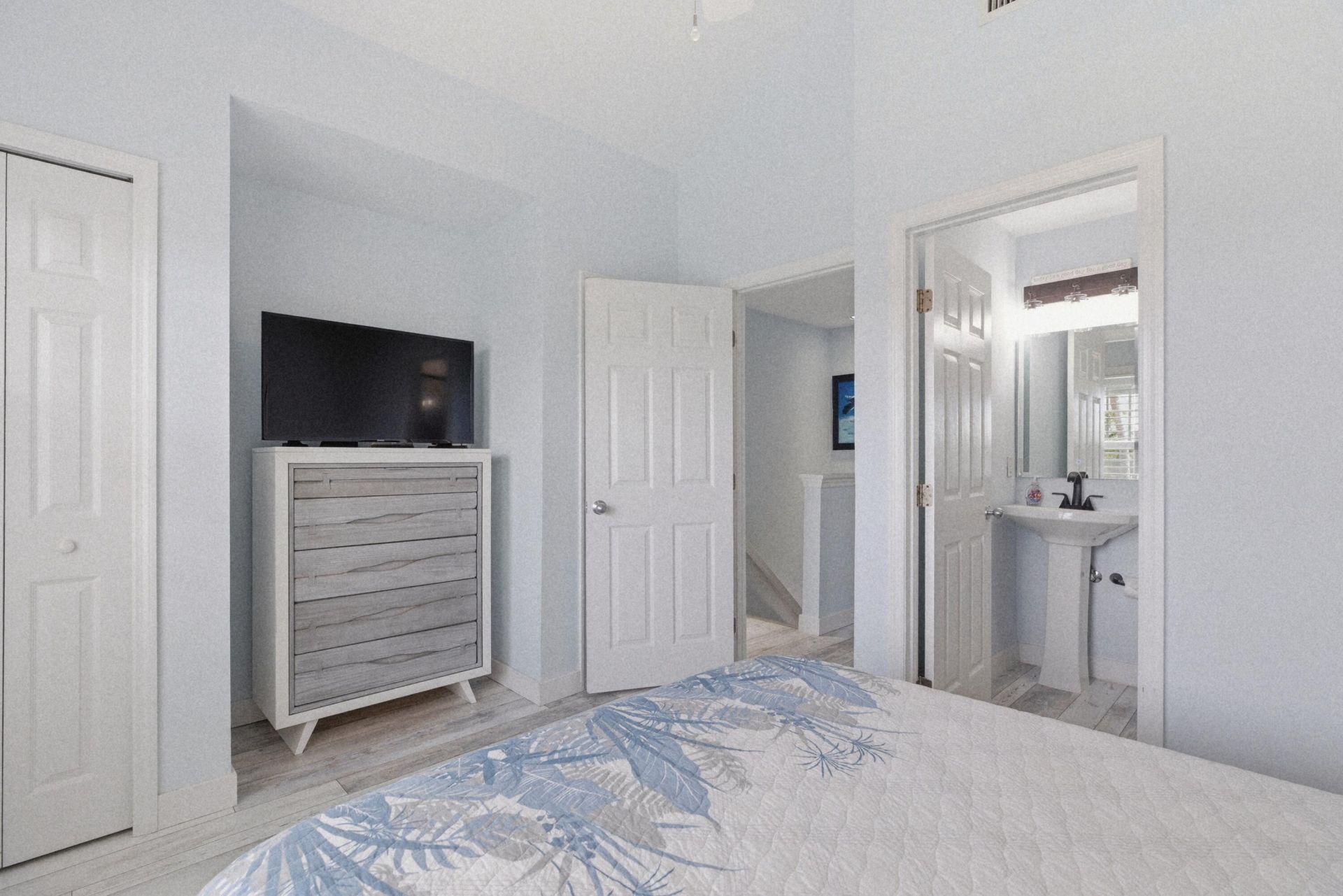 7006 Harbor Village Drive, Duck Key, FL 33050 Photo