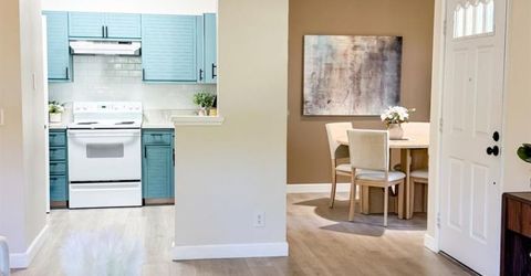 7148 Dublin Meadows St #b, Unit B, Dublin, CA 94568 Photo