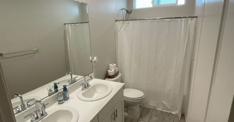 356 Sunol St, Lathrop, CA 95330 Photo