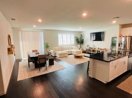 356 Sunol St, Lathrop, CA 95330 Photo