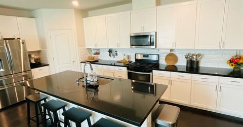 356 Sunol St, Lathrop, CA 95330 Photo