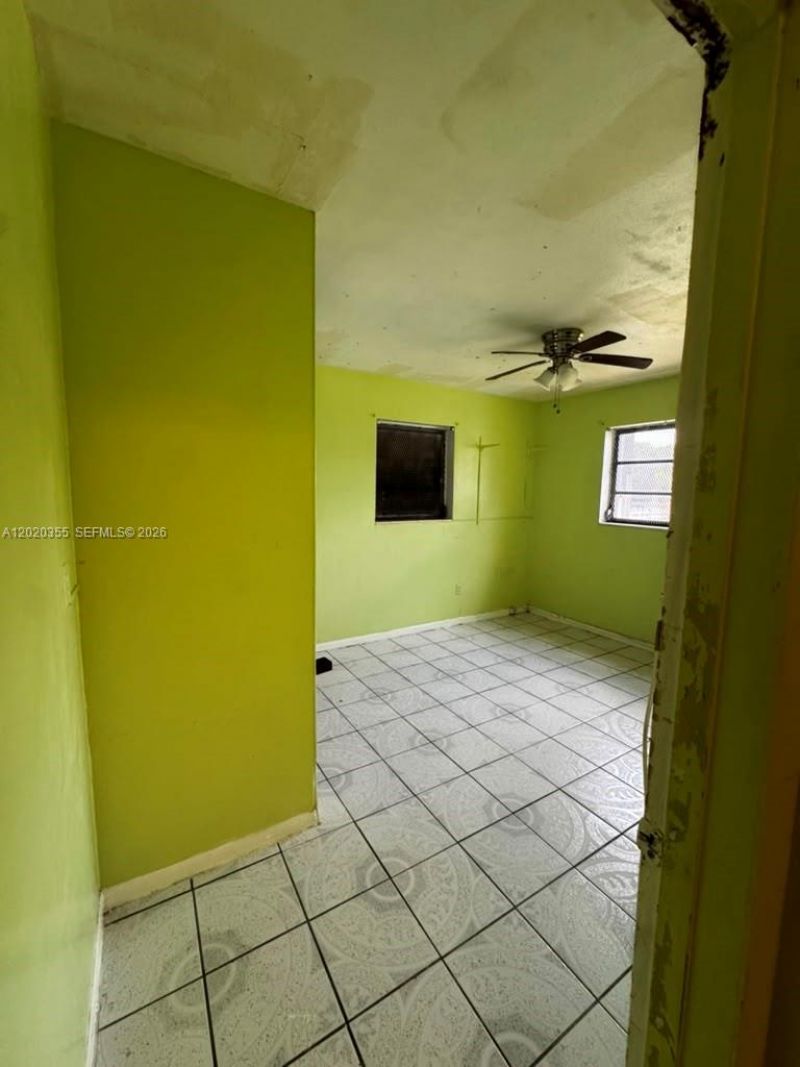 1251 NW 190th St, Miami Gardens, FL 33169 Photo