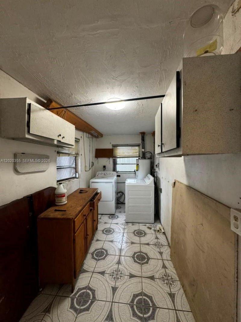 1251 NW 190th St, Miami Gardens, FL 33169 Photo