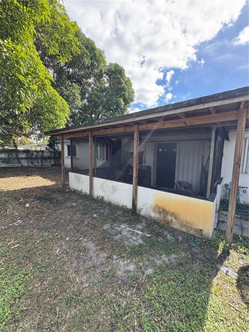 1251 NW 190th St, Miami Gardens, FL 33169 Photo