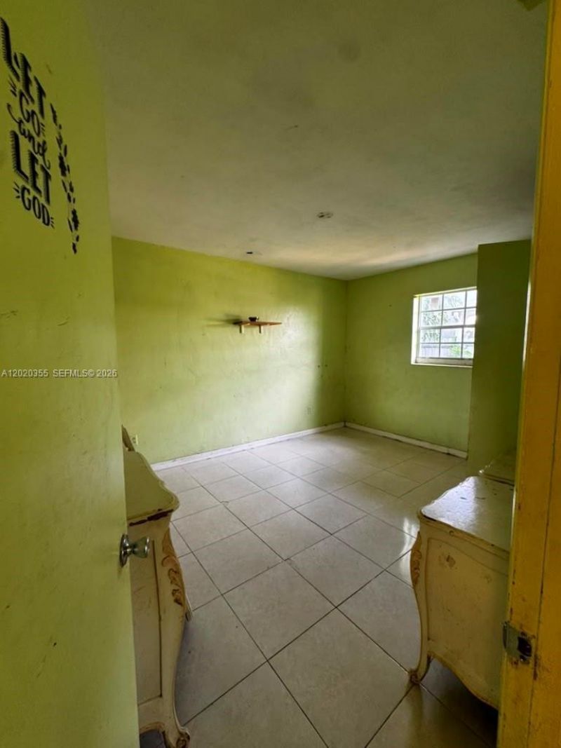 1251 NW 190th St, Miami Gardens, FL 33169 Photo