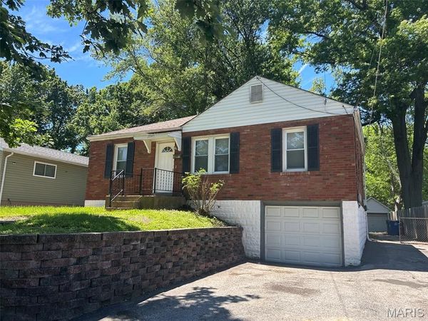 2945 Hilleman Avenue , St John, MO 63114