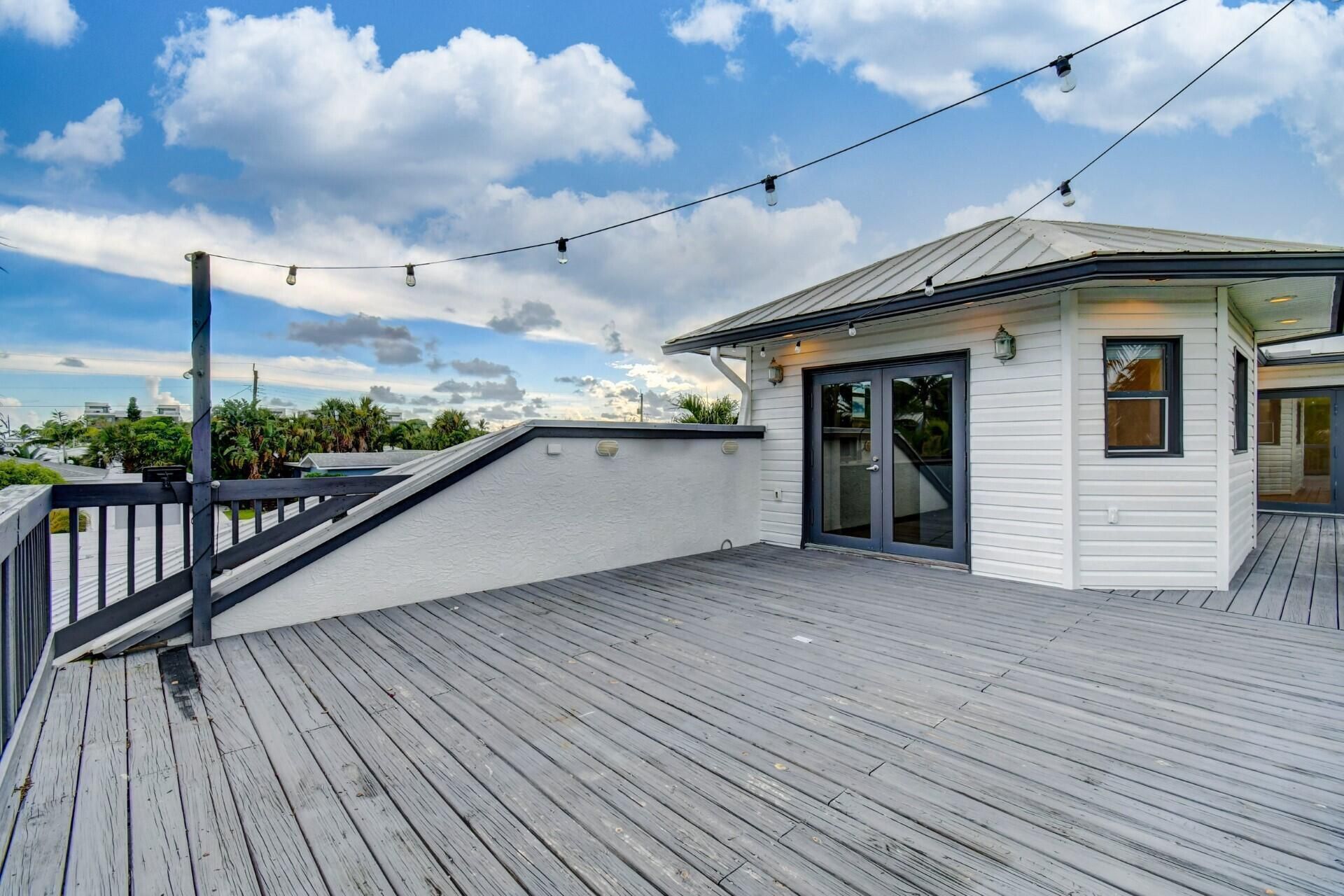 21 Oceanview Drive, Unit C, Ocean Ridge, FL 33435 Photo