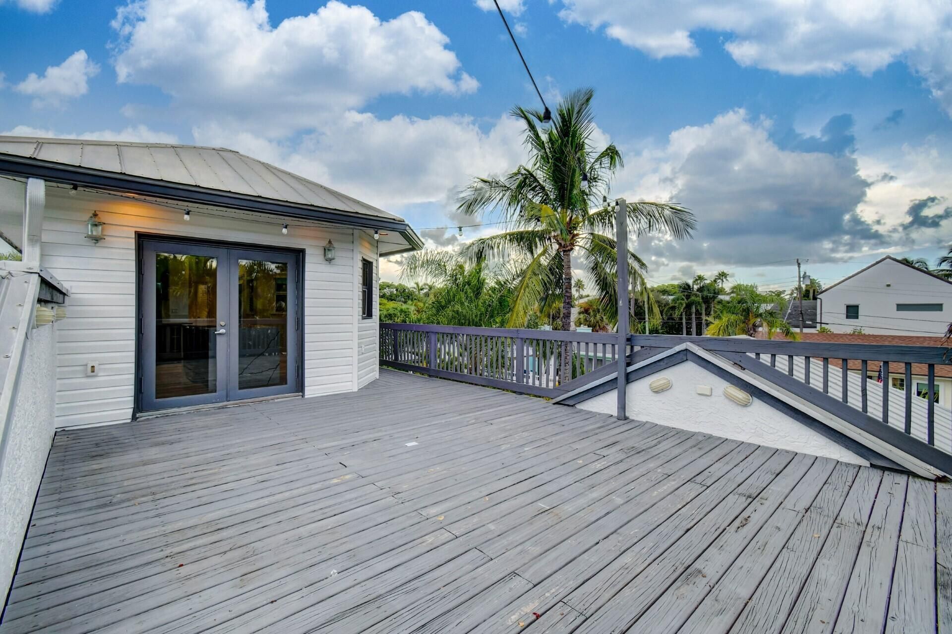 21 Oceanview Drive, Unit C, Ocean Ridge, FL 33435 Photo