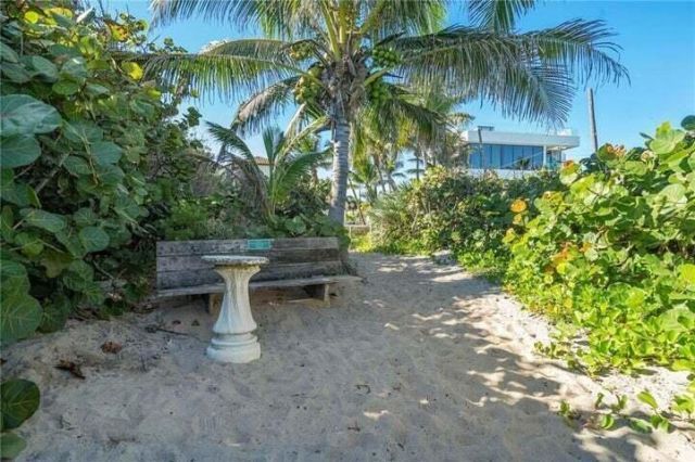 21 Oceanview Drive, Unit C, Ocean Ridge, FL 33435 Photo