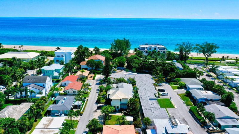 21 Oceanview Drive, Unit C, Ocean Ridge, FL 33435 Photo