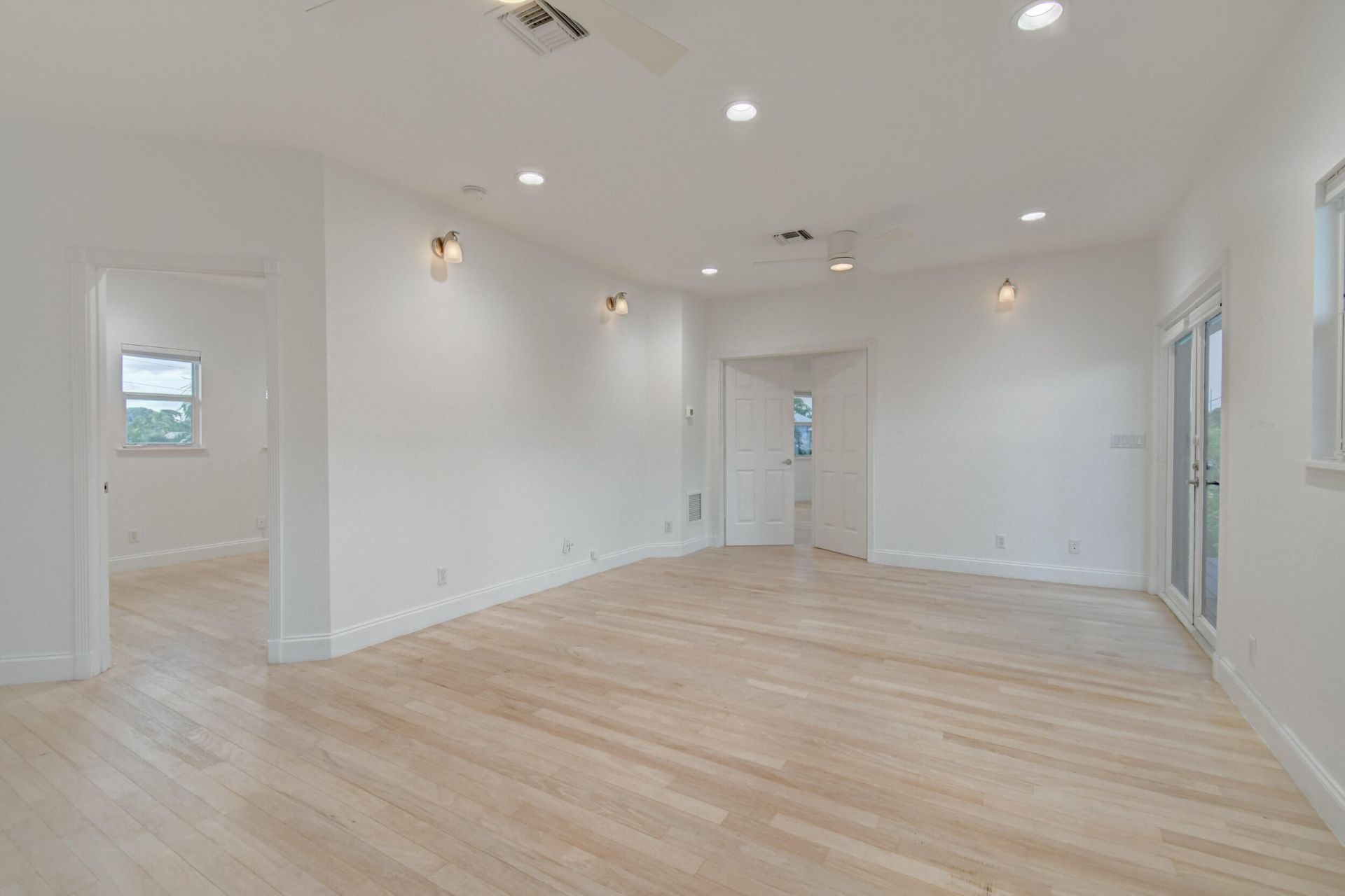21 Oceanview Drive, Unit C, Ocean Ridge, FL 33435 Photo