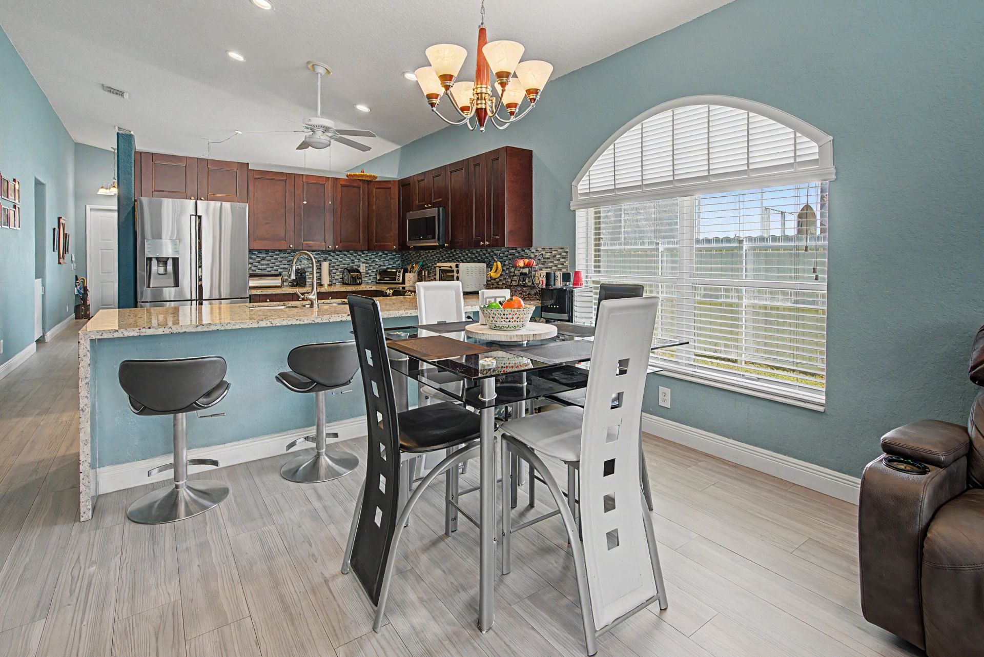 1755 NW 77th Avenue, Pembroke Pines, FL 33024 Photo