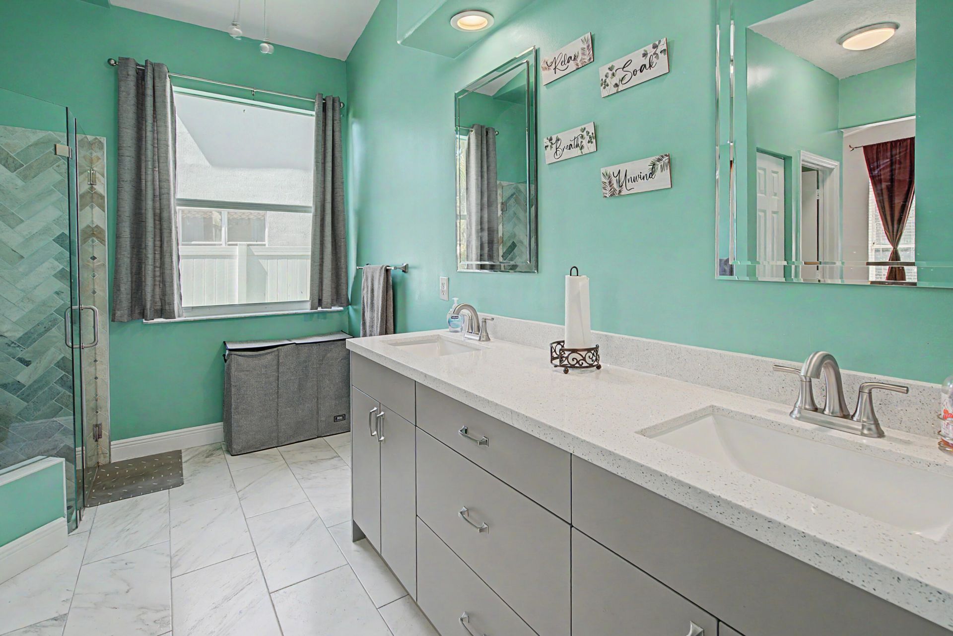 1755 NW 77th Avenue, Pembroke Pines, FL 33024 Photo