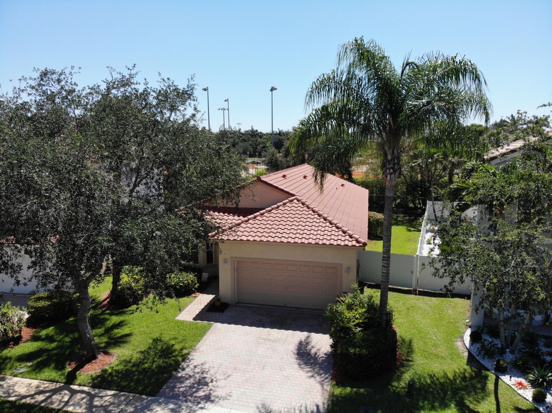 1755 NW 77th Avenue, Pembroke Pines, FL 33024 Photo