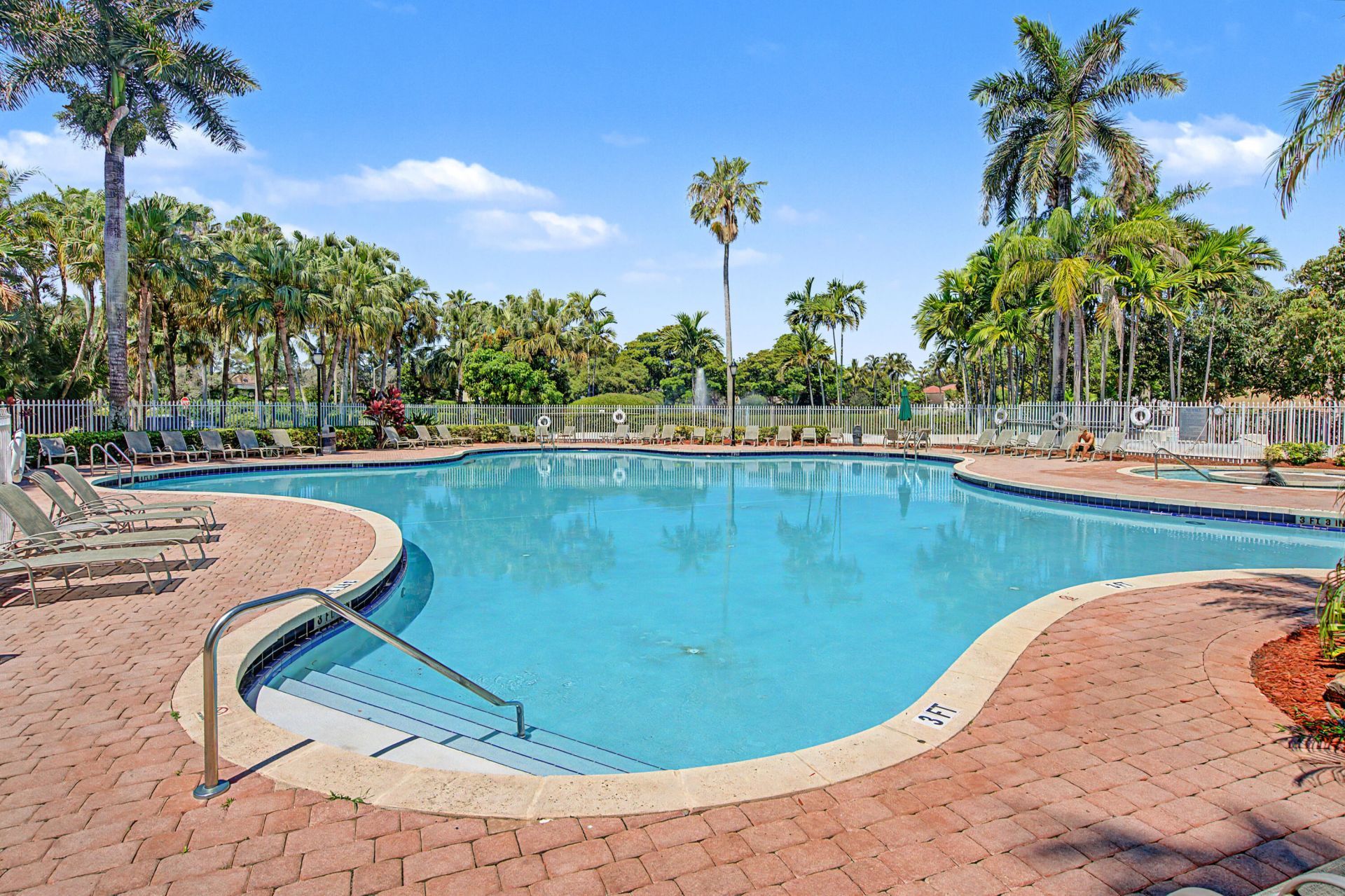 1755 NW 77th Avenue, Pembroke Pines, FL 33024 Photo