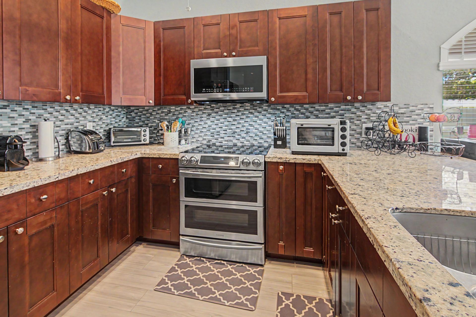 1755 NW 77th Avenue, Pembroke Pines, FL 33024 Photo