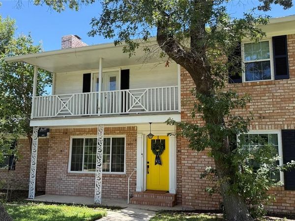 425 White Hall Road, Woodway, TX 76712