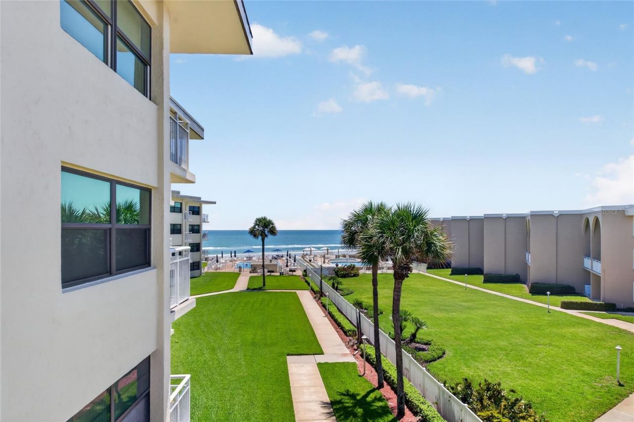 4811 Saxon Drive, Unit A-203, New Smyrna Beach, FL 32169 Photo