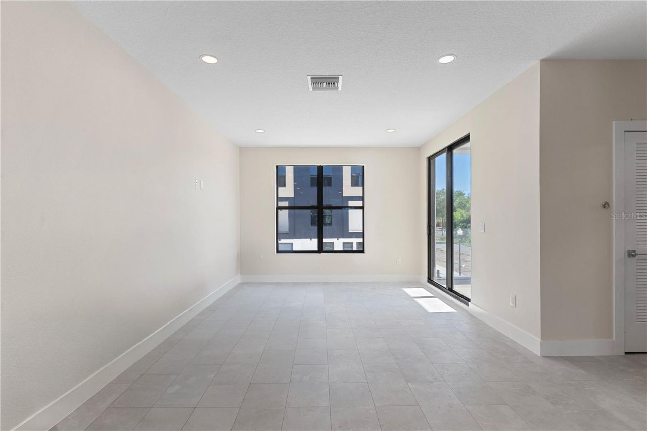4352 Fontanarosa Village Court, Tampa, FL 33614 Photo