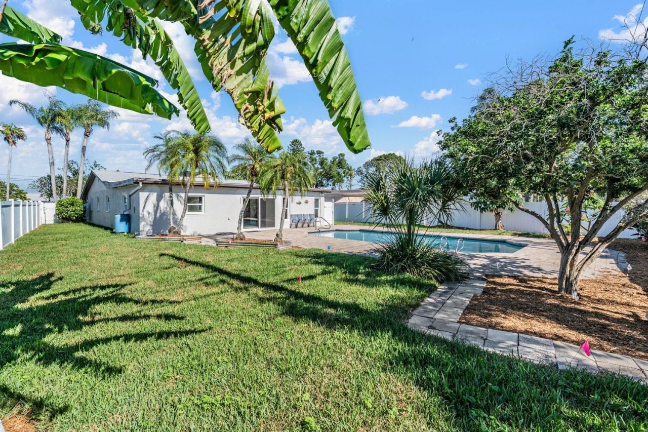 6300 Bayou Grande Boulevard Ne, Saint Petersburg, FL 33702 Photo
