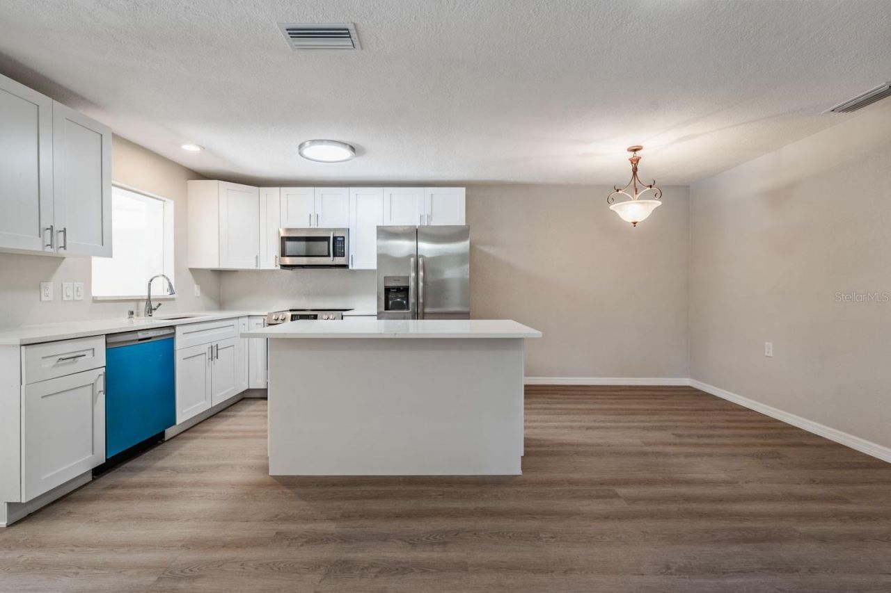 6300 Bayou Grande Boulevard Ne, Saint Petersburg, FL 33702 Photo