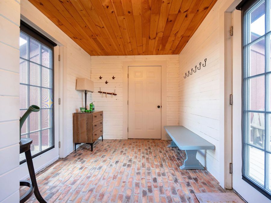 Property Image 44