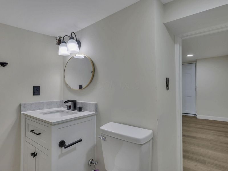 2227 Zollinger Road, Columbus, OH 43221 Photo 29