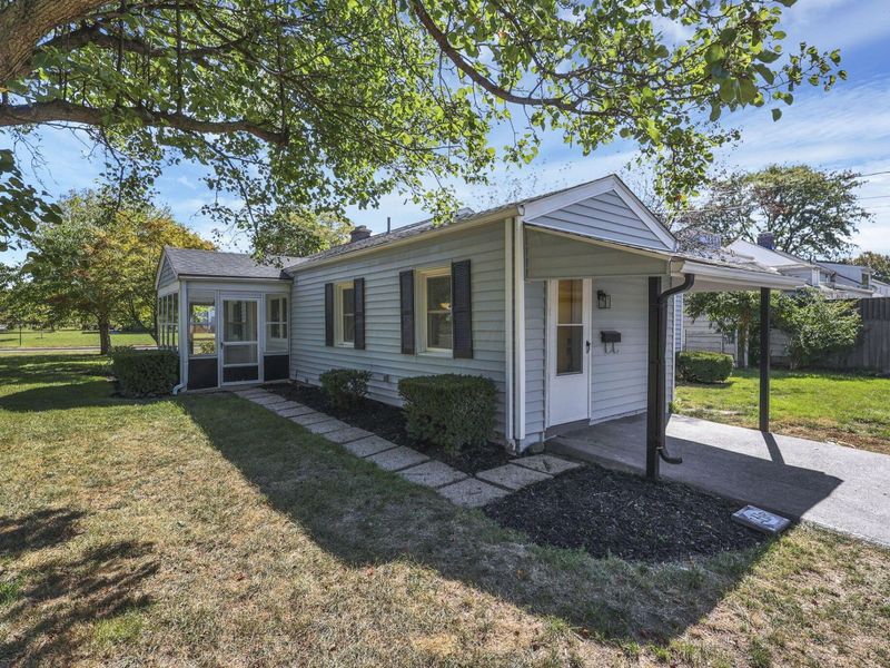 2227 Zollinger Road, Columbus, OH 43221 Photo 38