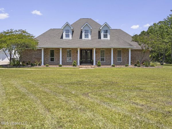 23480 Arcadia Farm Road, Pass Christian, MS 39571