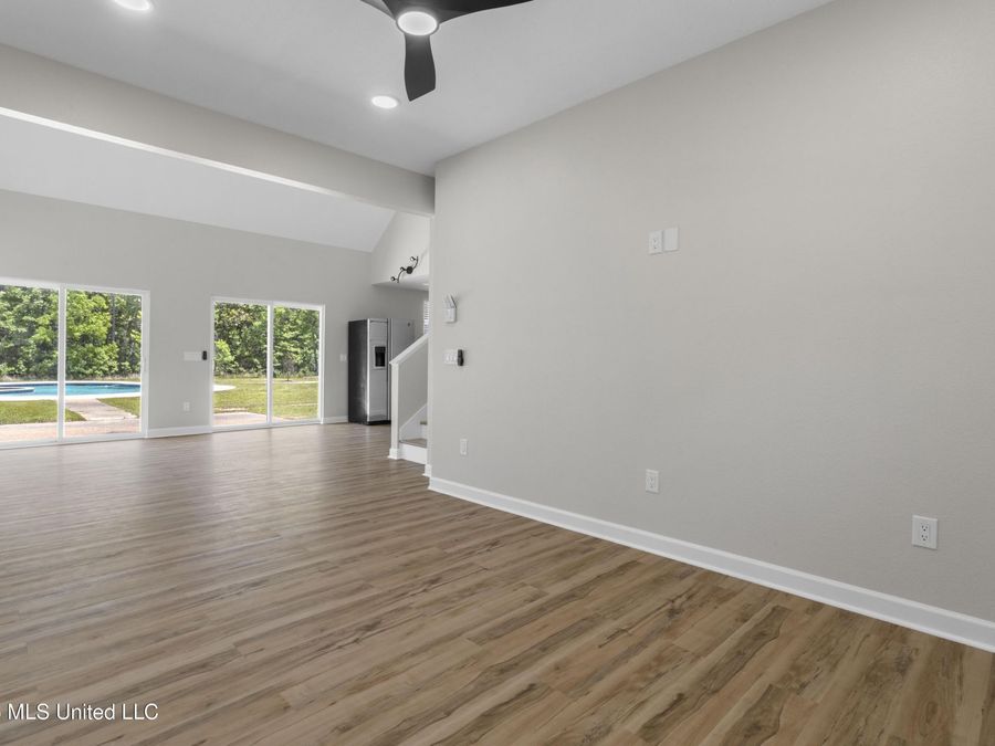 Property Image 68