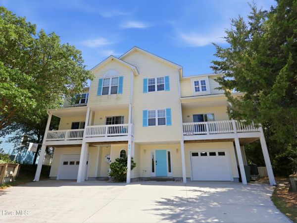 9911 Chrissie Wright Court, Unit West, Emerald Isle, NC 28594