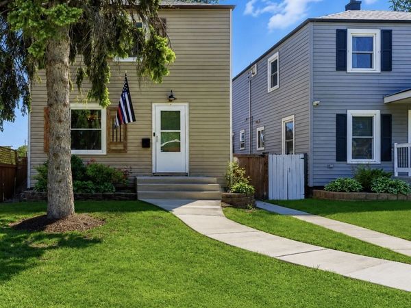 3917 Clinton Avenue , Stickney, IL 60402