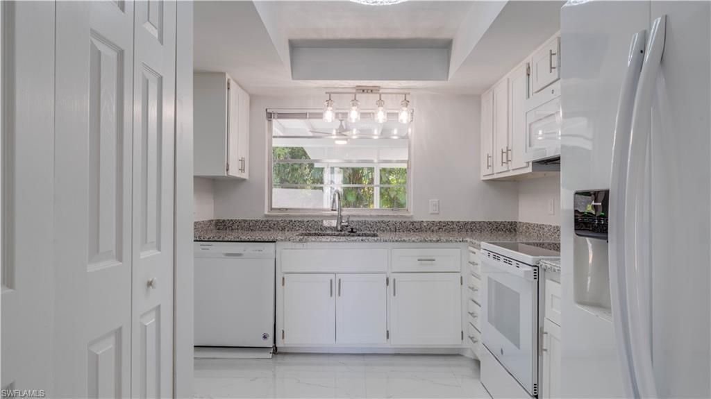 5657 Eichen Cir E, Fort Myers, FL 33919 Photo