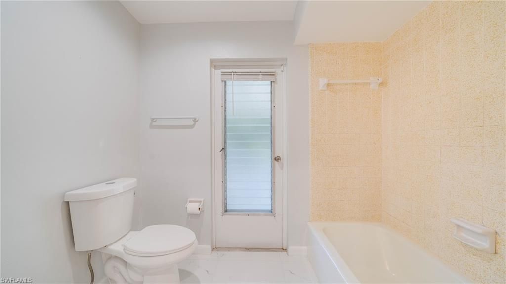 5657 Eichen Cir E, Fort Myers, FL 33919 Photo