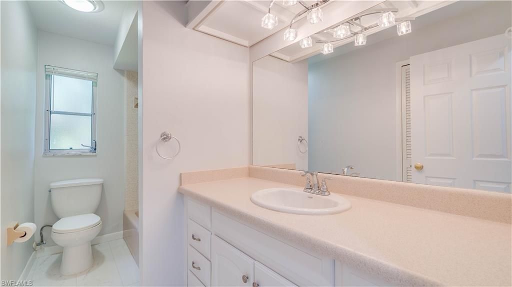 5657 Eichen Cir E, Fort Myers, FL 33919 Photo