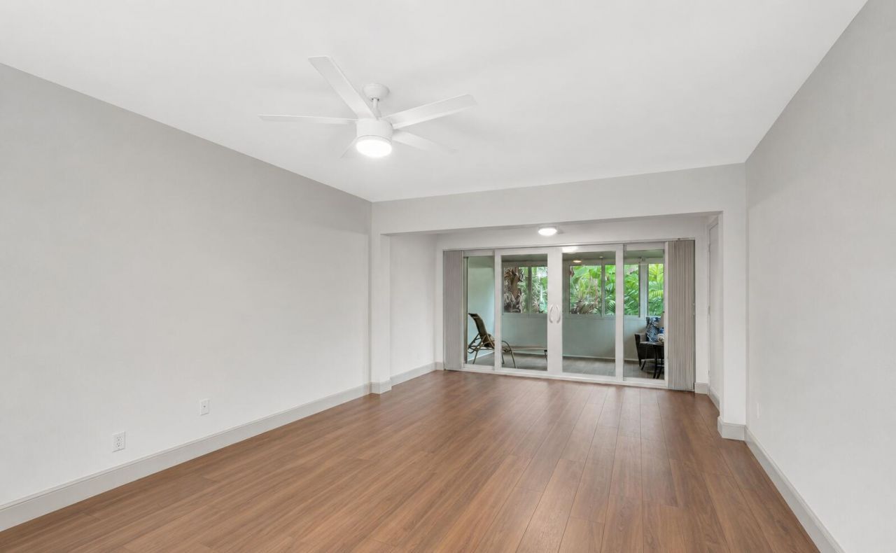 1140 Mahogany Way, Unit 204, Delray Beach, FL 33445 Photo