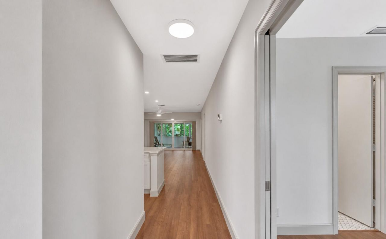 1140 Mahogany Way, Unit 204, Delray Beach, FL 33445 Photo