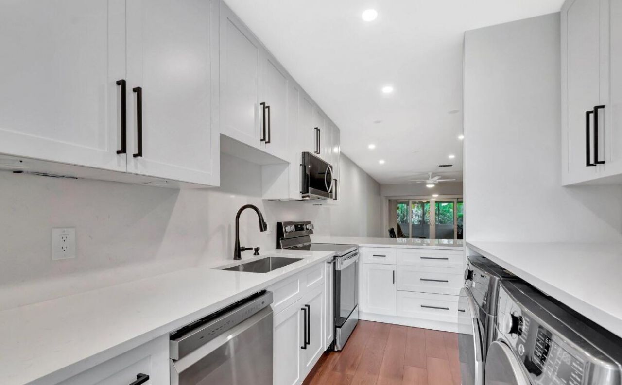 1140 Mahogany Way, Unit 204, Delray Beach, FL 33445 Photo