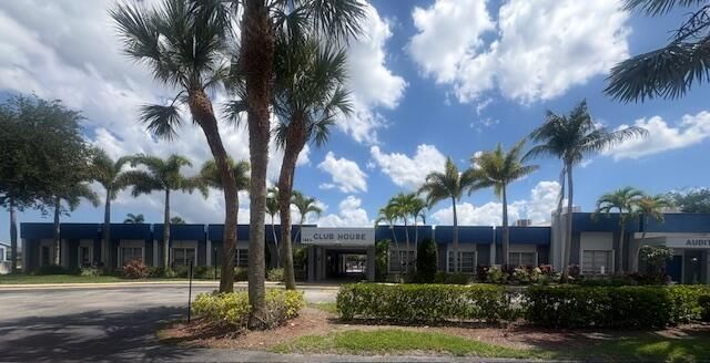 2511 W Barkley Dr Drive W, Unit F, West Palm Beach, FL 33415 Photo