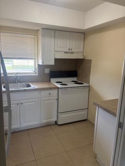 2511 W Barkley Dr Drive W, Unit F, West Palm Beach, FL 33415 Photo