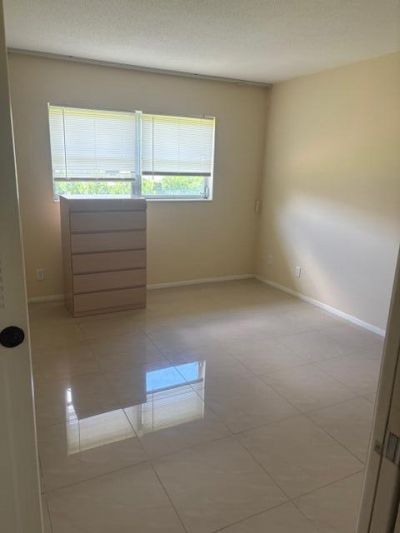 2511 W Barkley Dr Drive W, Unit F, West Palm Beach, FL 33415 Photo