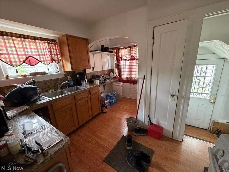 1187 Mercer Avenue, Akron, OH 44307 Photo 8