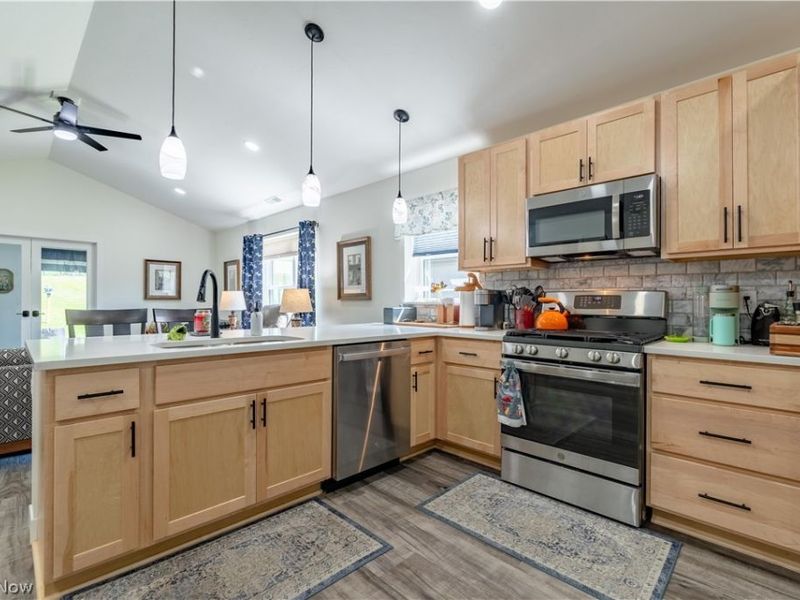 1021 Sycamore Lane, Millersburg, OH 44654 Photo 4