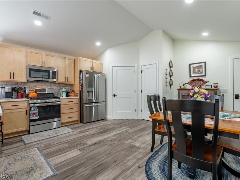 1021 Sycamore Lane, Millersburg, OH 44654 Photo 7