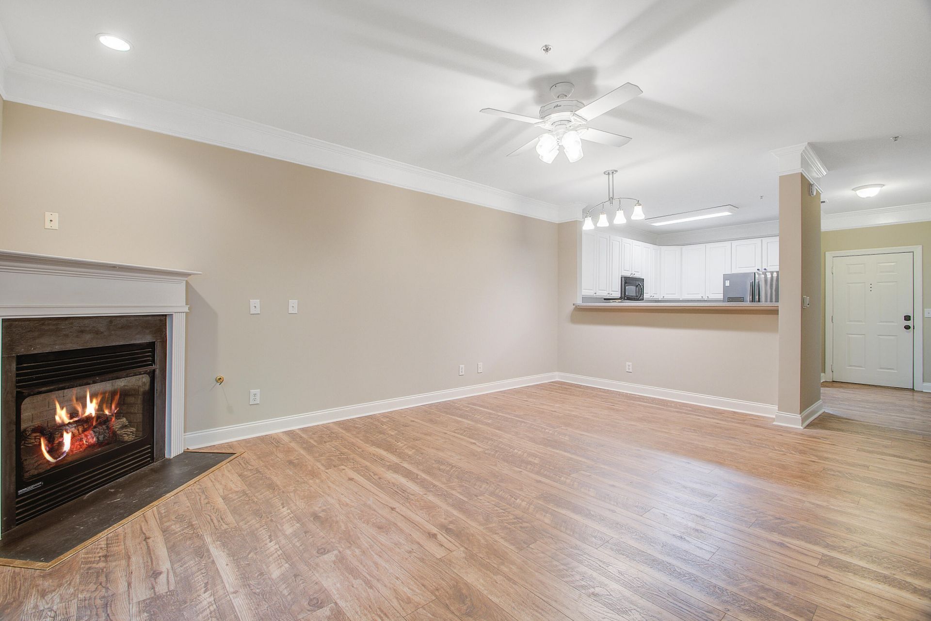 1025 Riverland Woods Place Photo 10
